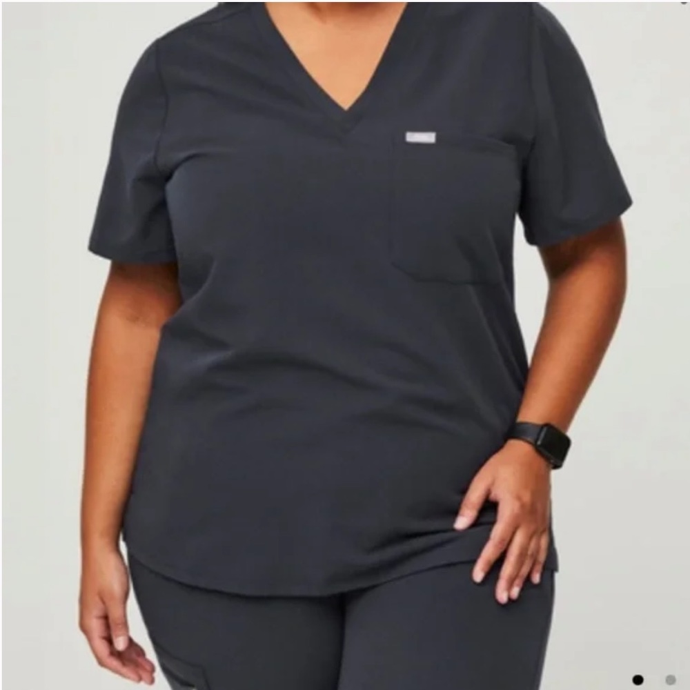 LIMITED EDITION Figs Granville Scrub Top in Night Sky